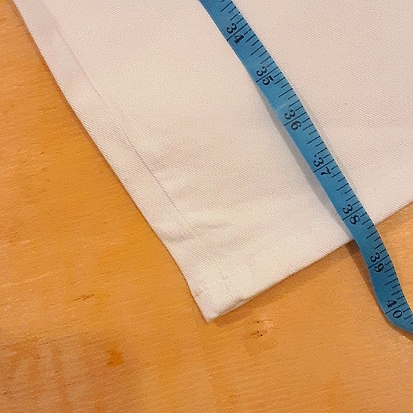 3 for $25 Bundle Sale- NWT Gloria Vanderbilt Jeans, Size 12P - Picture 4 of 15